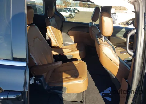 2020 Chrysler Pacifica Limited z USA, uszkodzony, nr VIN 2C4RC1GG9LR136497